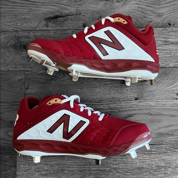 🚫SOLD🚫 New in Box New Balance Metal Baseball Cleats Men’s 8.5 M - Picture 1 of 9